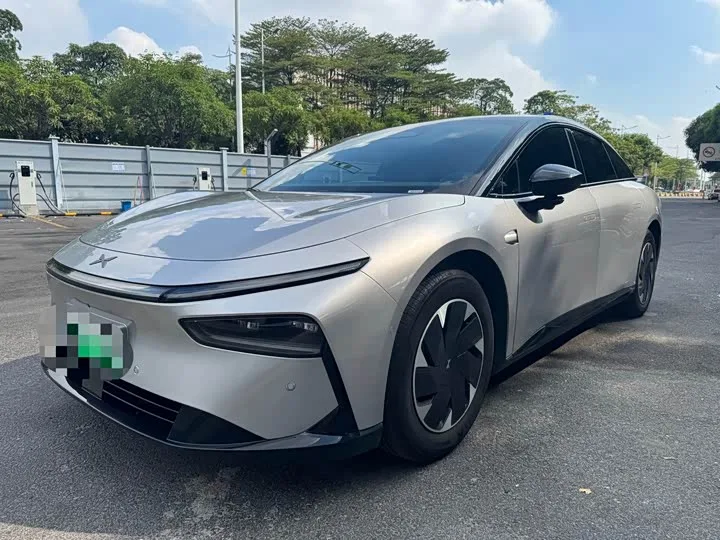XPeng F57 2025 из Китая — купить под ключ