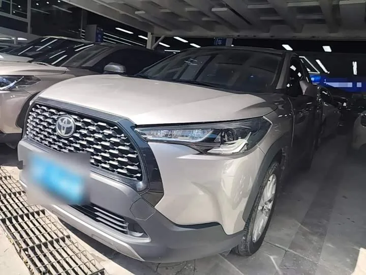 Toyota Corolla Cross 2024 из Китая — купить под ключ