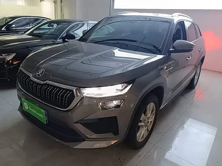 Skoda Kodiaq 2024 из Китая — купить под ключ