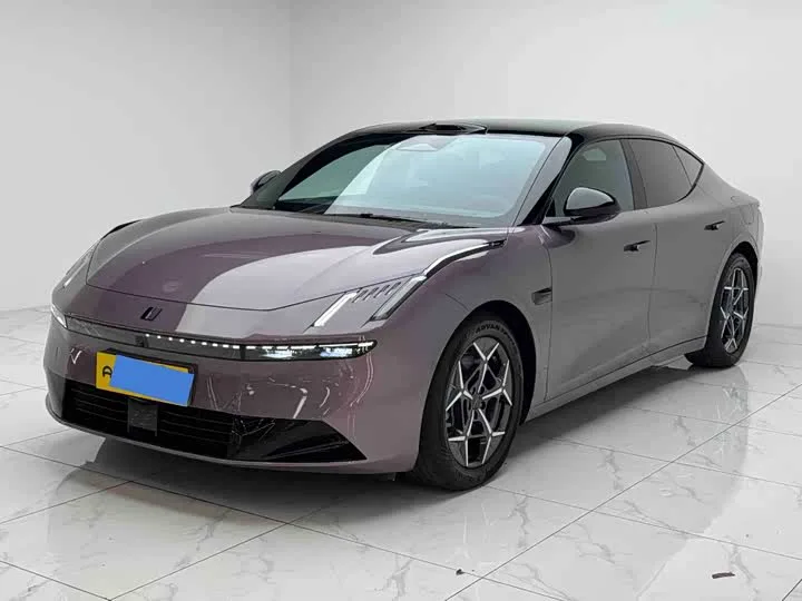 Lynk & Co 30 EM-P Hybrid 2025 из Китая — купить под ключ
