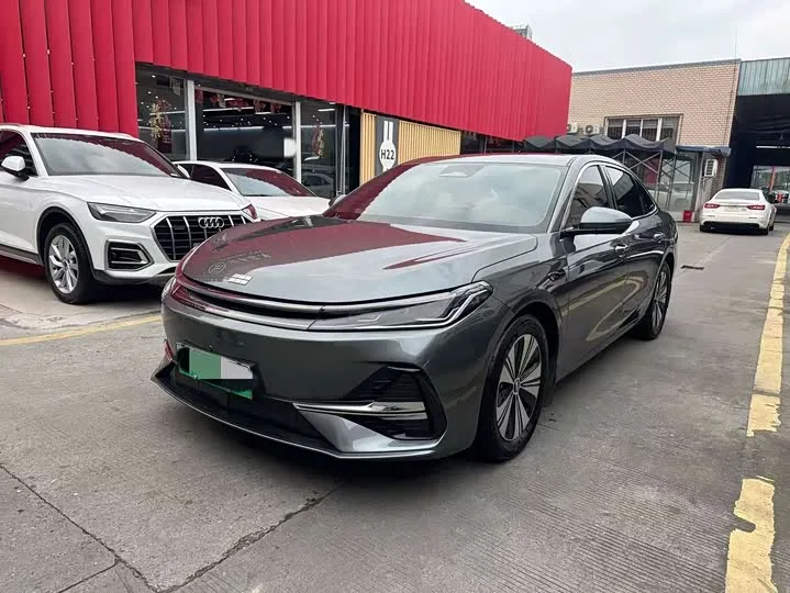 Geely Galaxy A7 2025 из Китая — купить под ключ