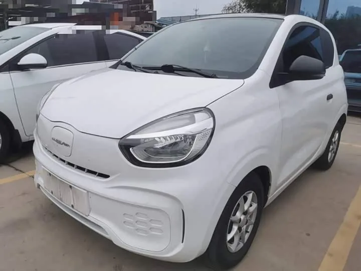 Roewe Clever 2022 из Китая — купить под ключ