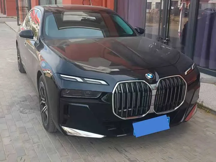 BMW 7 Series 2026 из Китая — купить под ключ