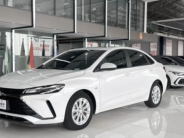 Chevrolet Monza 2024 из Китая — купить под ключ