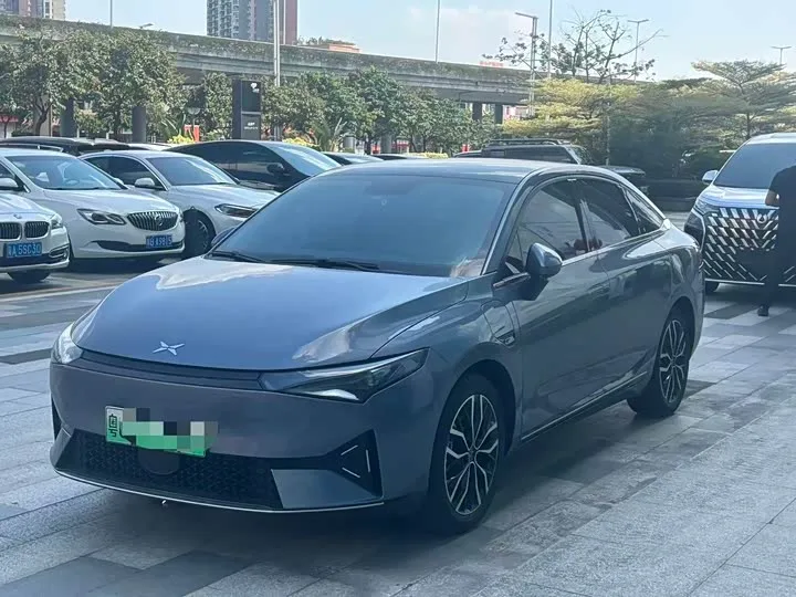 XPeng P5 2023 из Китая — купить под ключ