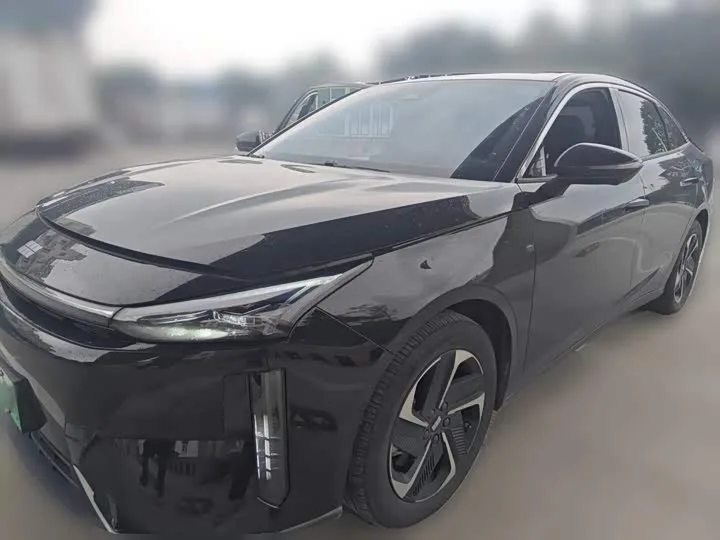 Geely Galaxy L6 2024 из Китая — купить под ключ