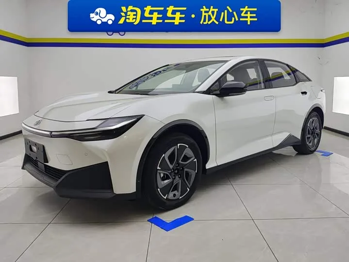 Toyota bZ3 2026 из Китая — купить под ключ