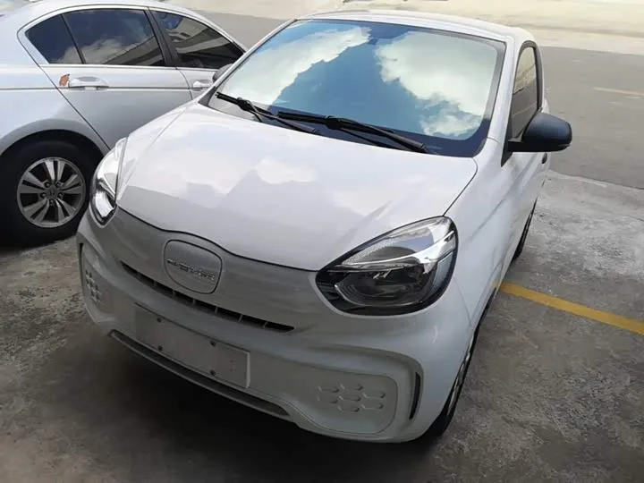 Roewe Clever 2022 из Китая — купить под ключ