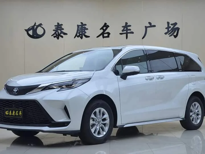 Toyota Granvia 2027 из Китая — купить под ключ