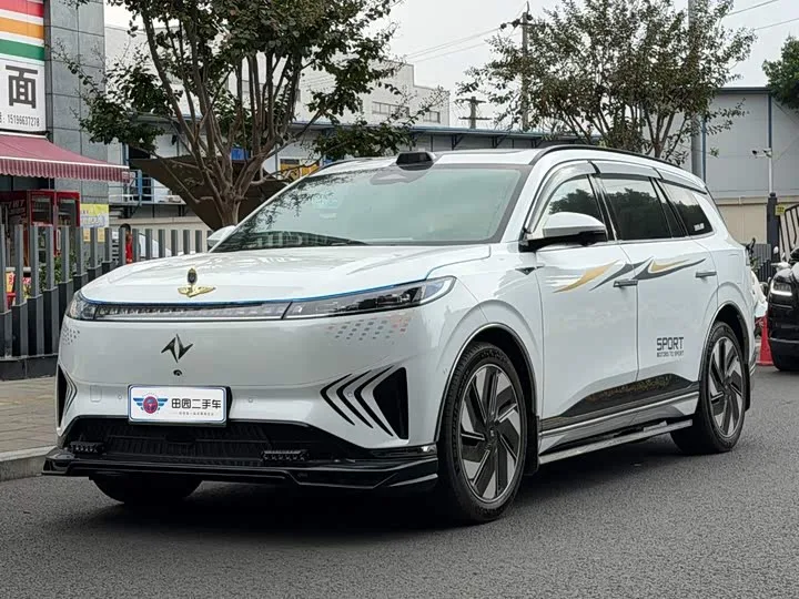 Dongfeng Yipai eπ 008 2025 из Китая — купить под ключ