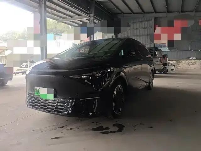 XPeng X9 2024 из Китая — купить под ключ