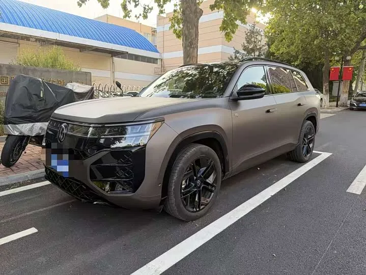 Volkswagen Teramont Pro 2025 из Китая — купить под ключ