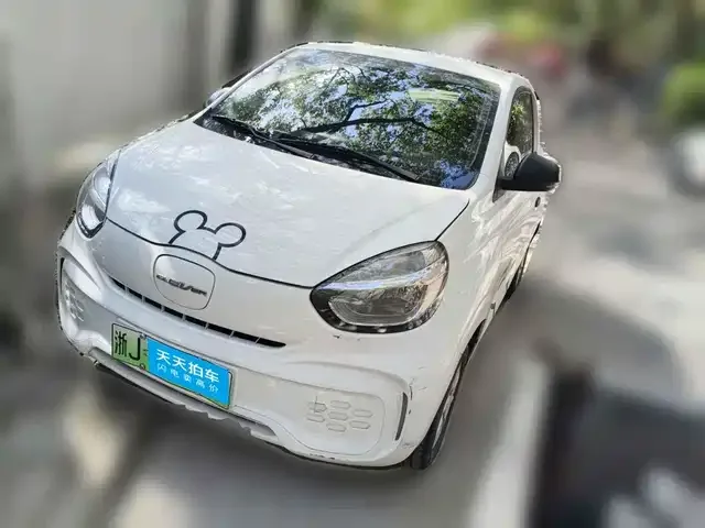 Roewe Clever 2023 из Китая — купить под ключ