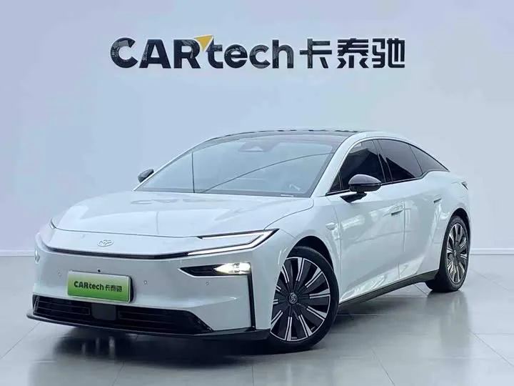 Toyota bZ7 2026 из Китая — купить под ключ