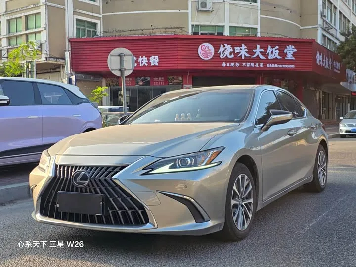Lexus ES 2024 из Китая — купить под ключ