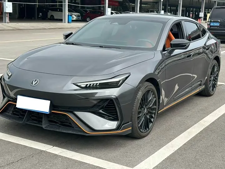 Changan UNI-V 2026 из Китая — купить под ключ