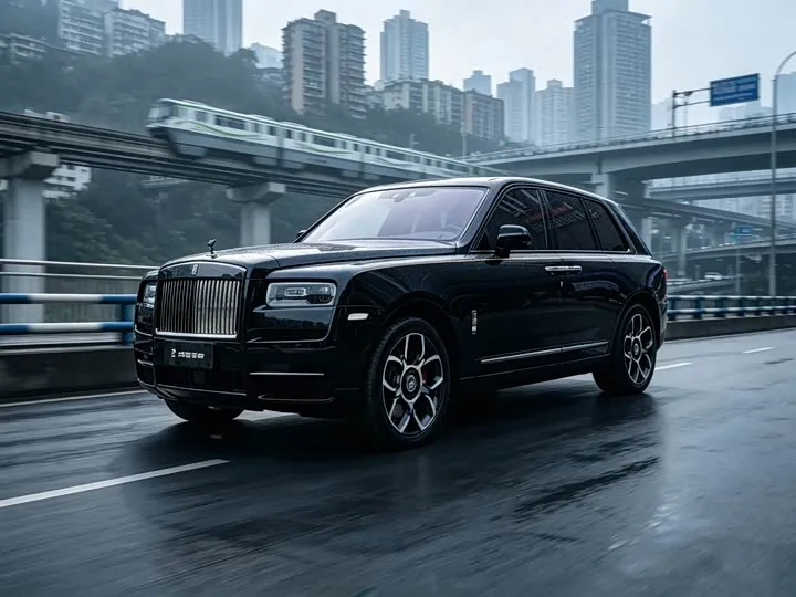 Rolls-Royce Cullinan 2024 из Китая — купить под ключ