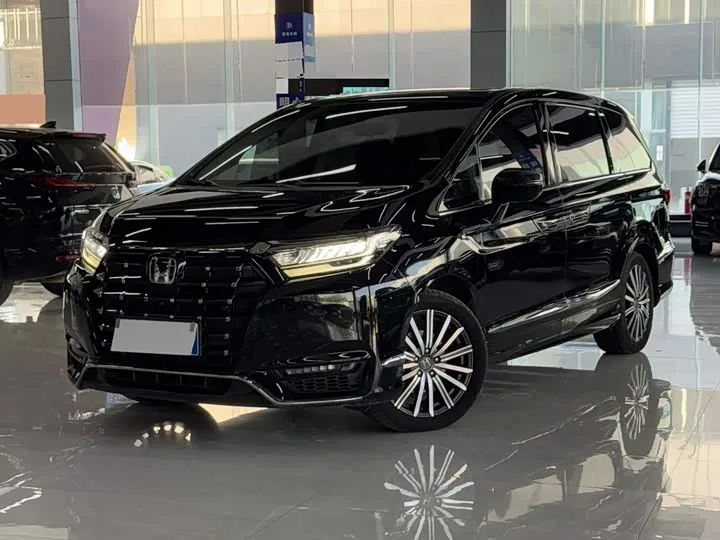 Honda Elysion 2022 из Китая — купить под ключ