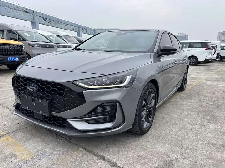 Ford Focus 2022 из Китая — купить под ключ