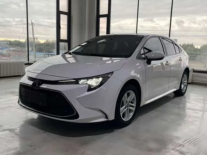 Toyota Levin 2022 из Китая — купить под ключ