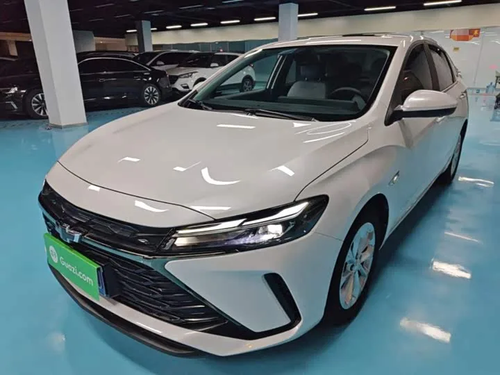 Chevrolet Monza 2024 из Китая — купить под ключ