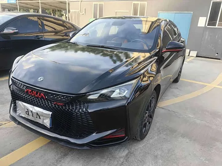Dongfeng Aeolus Yixuan 2022 из Китая — купить под ключ