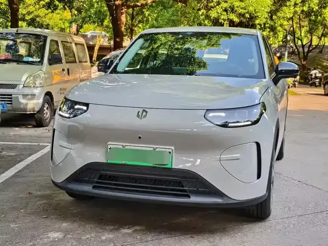 Leapmotor A10 2026 из Китая — купить под ключ