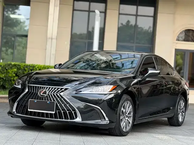 Lexus ES 2024 из Китая — купить под ключ