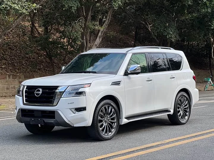 Nissan Armada 2023 из Китая — купить под ключ