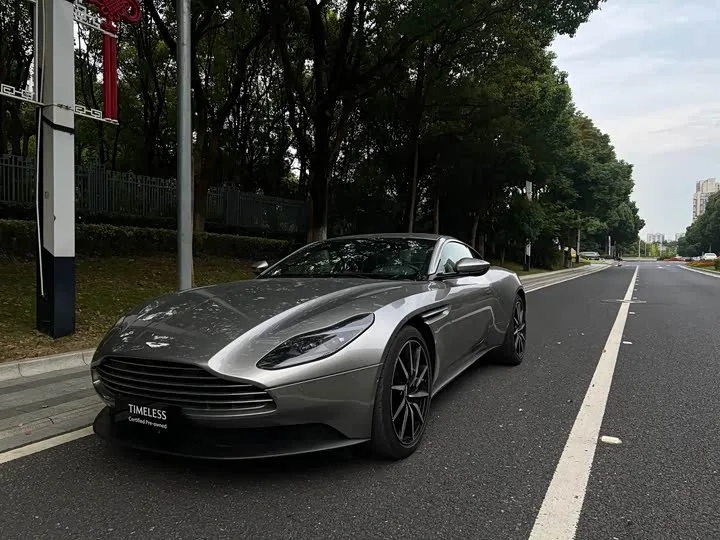 Aston Martin DB11 2024 из Китая — купить под ключ