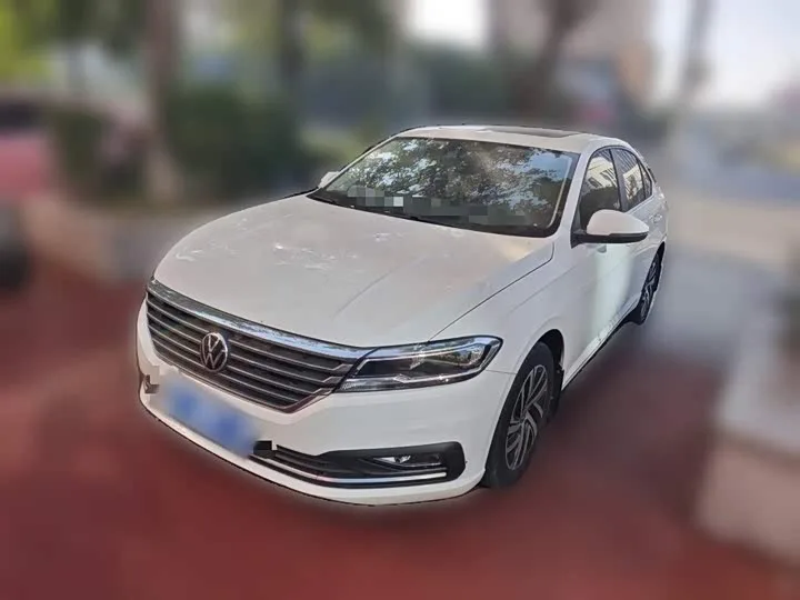 Volkswagen Lavida 2022 из Китая — купить под ключ