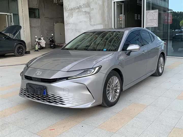 Toyota Camry 2026 из Китая — купить под ключ