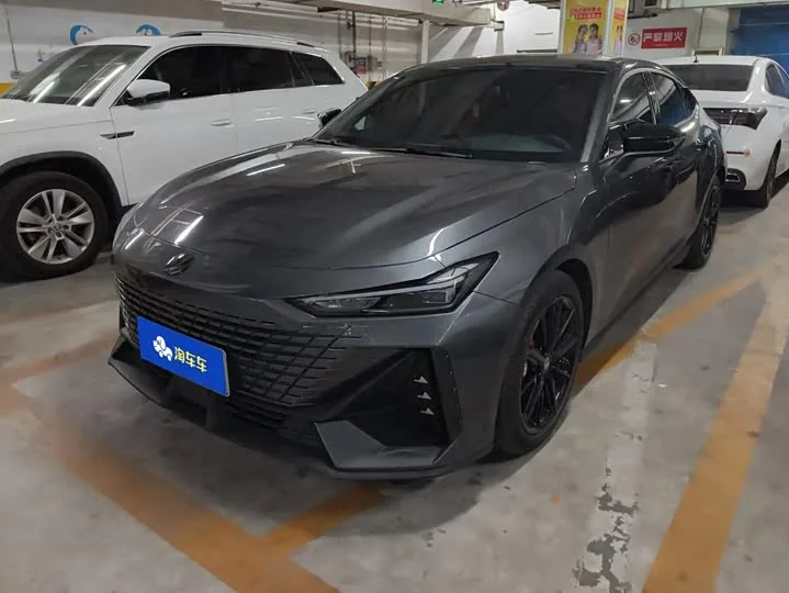 Changan UNI-V 2022 из Китая — купить под ключ