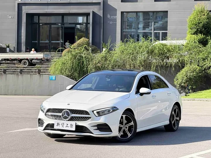 Mercedes-Benz A-Class 2023 из Китая — купить под ключ