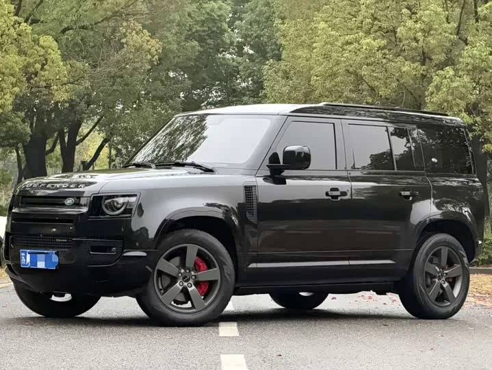Land Rover Defender 2023 из Китая — купить под ключ