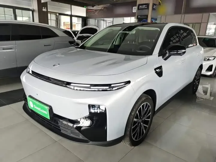 Leapmotor B10 2025 из Китая — купить под ключ