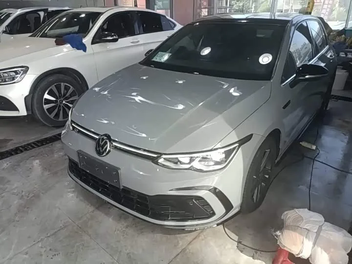 Volkswagen Golf 2023 из Китая — купить под ключ