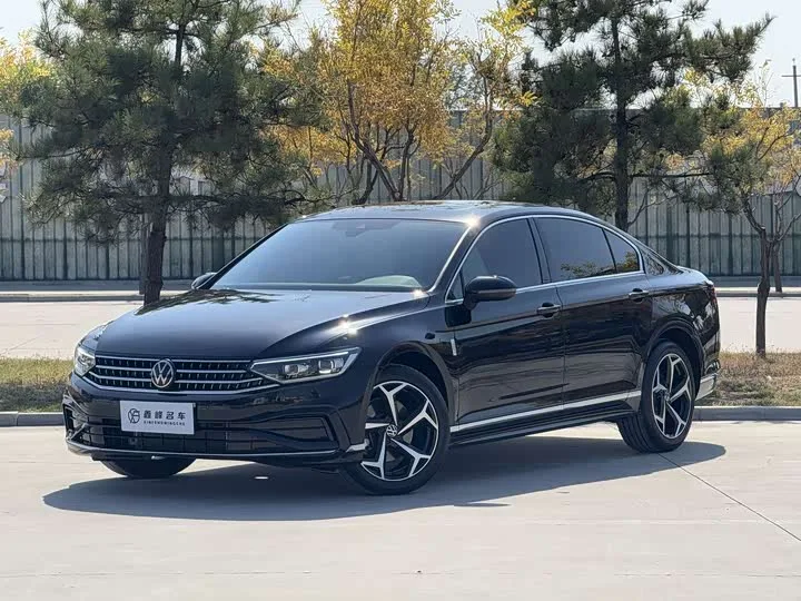 Volkswagen Magotan 2026 из Китая — купить под ключ
