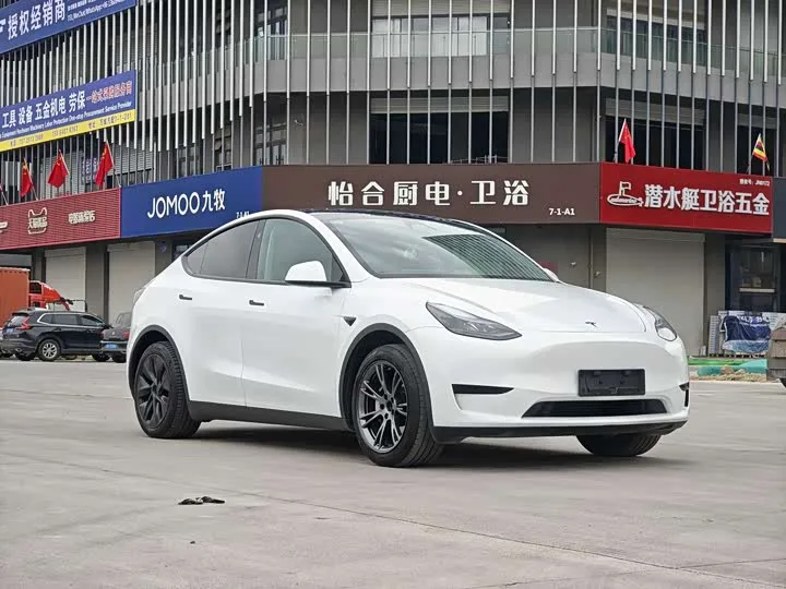 Tesla Model Y 2024 из Китая — купить под ключ