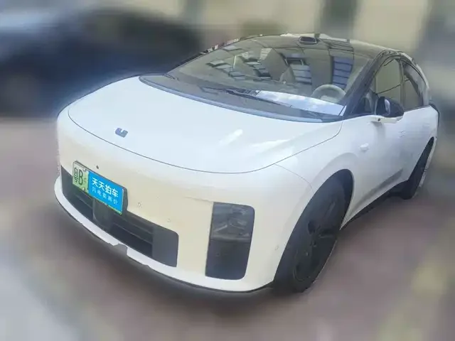 LiXiang i6 2025 из Китая — купить под ключ