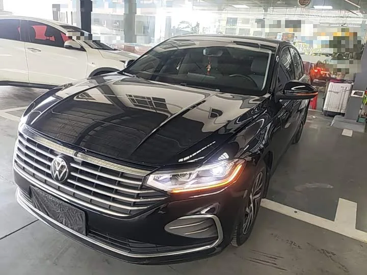 Volkswagen Lavida 2023 из Китая — купить под ключ