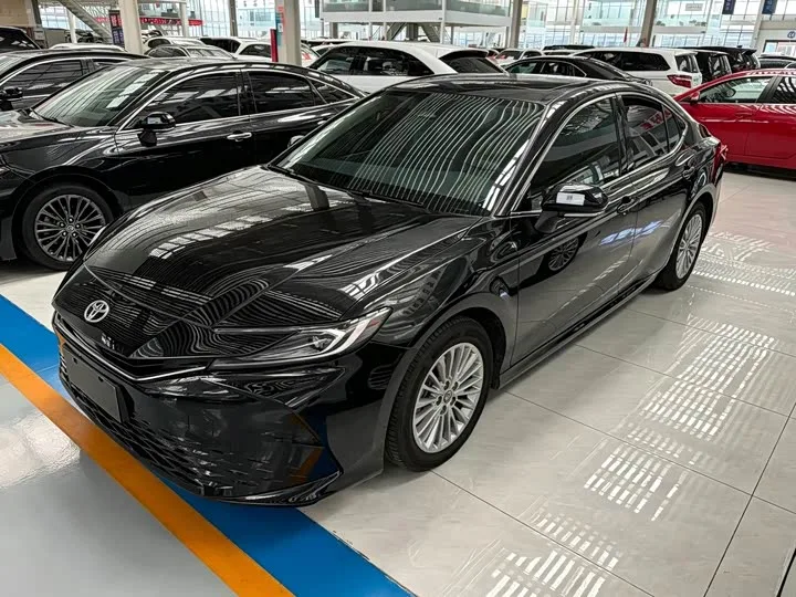Toyota Camry 2026 из Китая — купить под ключ