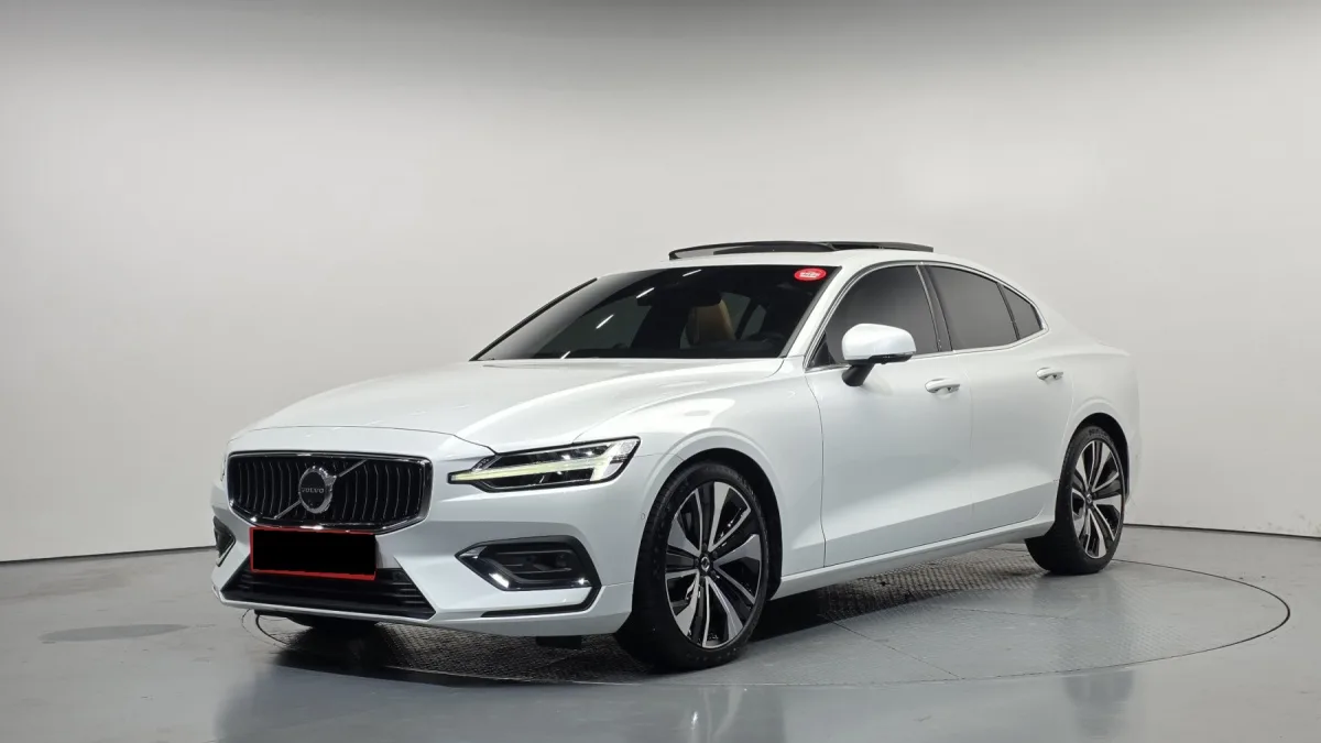 Volvo S60 2024 из Кореи — купить под ключ