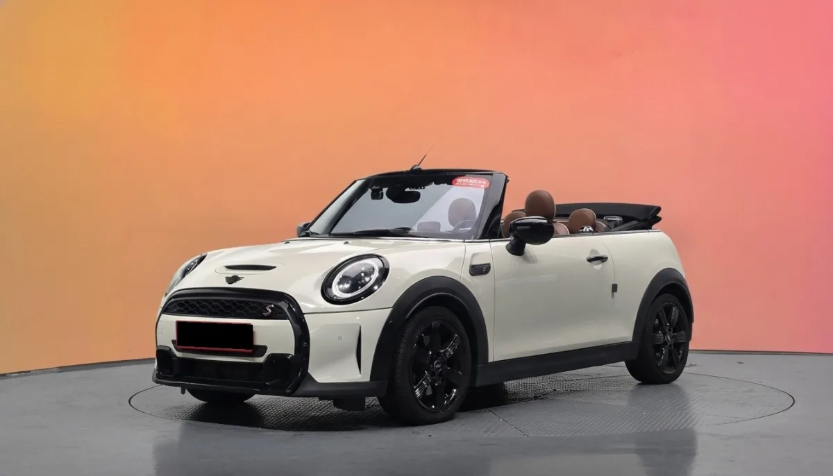 Mini Cooper Convertible 2001 из Кореи — купить под ключ