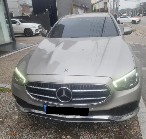 Mercedes-Benz E-Class 2022 из Кореи — купить под ключ
