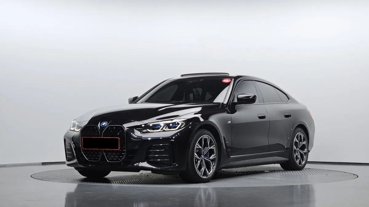 BMW i4 2023 из Кореи — купить под ключ