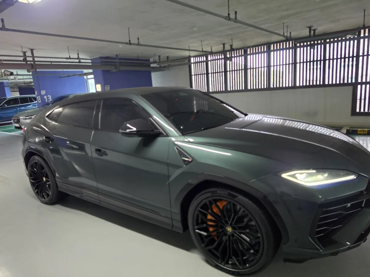 Lamborghini Urus 2018 из Кореи — купить под ключ