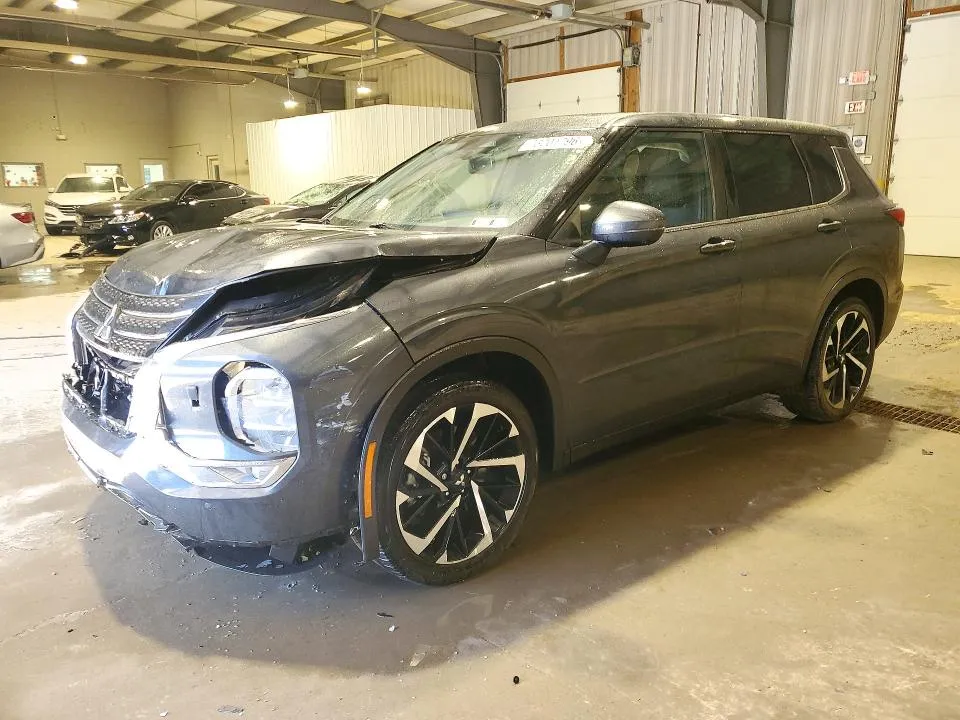 Mitsubishi Outlander 2024 из США — купить под ключ