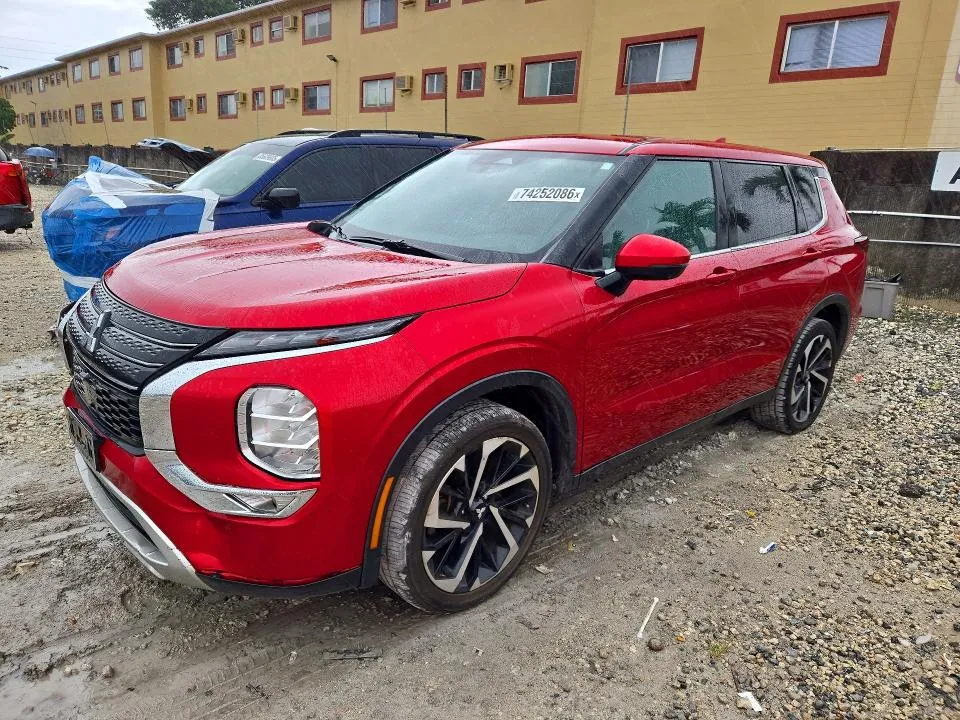 Mitsubishi Outlander 2024 из США — купить под ключ