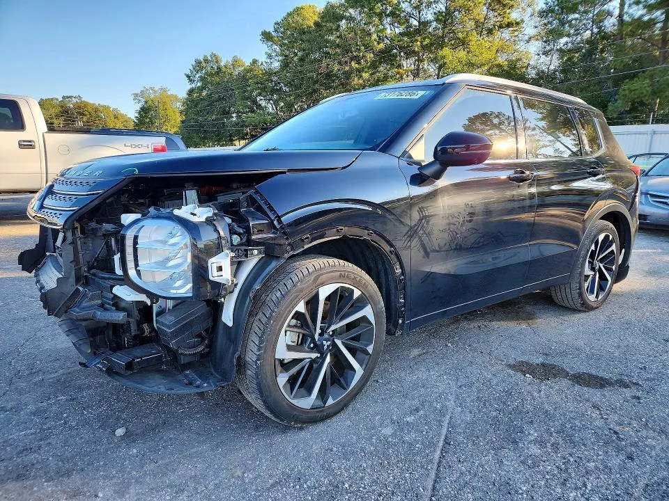 Mitsubishi Outlander 2023 из США — купить под ключ